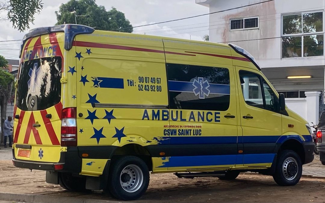 Ambulance valaisanne à Cotonou